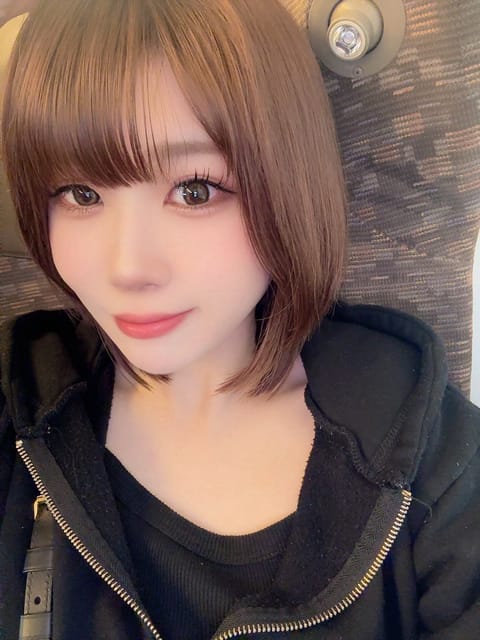 出勤ちてます( ᴗ̀ ᴗ́ )
12:00~19:00🥹🖐

まってます🫶🏻

今日髪の毛切りに行く𛰙᭜𖫴𖫰𖫱𖫳𖫲𖫲𖫳𖫴