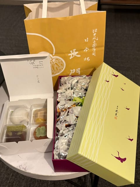 ありがとう〜😭✨

和菓子がたくさん…！！
あんこ大好きだから嬉しすぎる😋💛

いつもありがとう🥹🩵