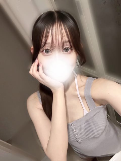 お兄様お久しぶりです₍ ᐢ.   .ᐢ ₎♡
月城るなです🎀

5/28〜5/31まで成田トリップさんで
お世話になりま