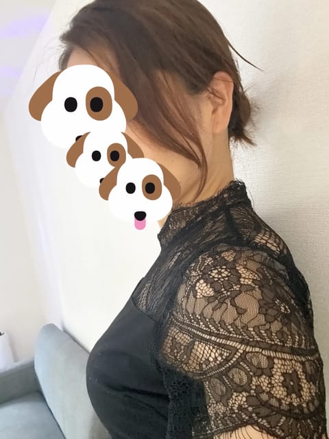 本日もご予約🈵ありがとうございました🙇🏼‍♀️🙏🏼🥺✨✨✨
今日は珍しく全員新規のお客様でして🙏🙌
興味深いお話盛り沢山