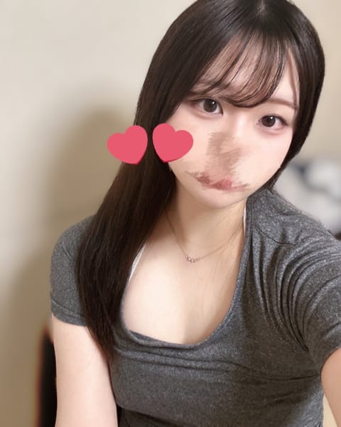 りのです🩵⭐️
17時まで出勤してます🎶

お問い合わせお待ちしております💘

 📞 090-5555-4209
 👩‍