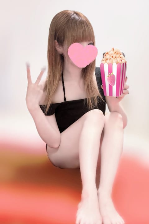 ちむです👼🏻

今日は年内ラストの出勤です🎀

時間早まり
👉🏻13:00〜20:00👈🏻
になりました✨
 
13:0