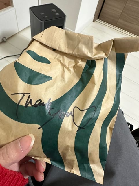ルーム着きました😊
誕生日にもらったスタバカード使わせて頂きました♡
ありとます🙆‍♀️

美味しかった😋