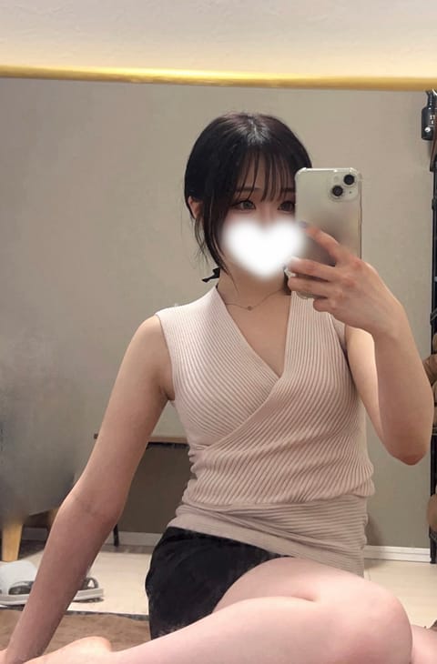 🎀来週のシフト🎀
6/2❤︎21:00～5:00
6/8❤︎23:00～5:00
今週はお休みしちゃったけど頑張るよ👊🏻