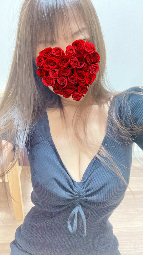 こんにちは😊
本日も受付終了までのお時間
宜しくお願い致します❤️

愛に来て下さいね❣️

#大阪メンエス
#密着マッ