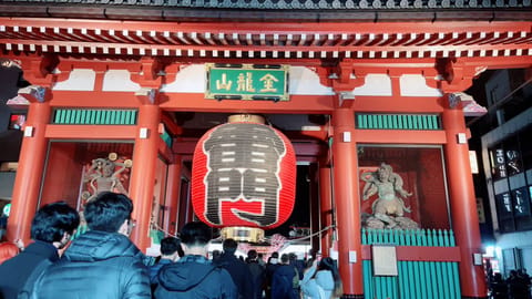 明けましておめでとう御座います🎍
今年も仲良くしてください🥰

という事で。明日11日(日)
12時〜19時、出勤致しま