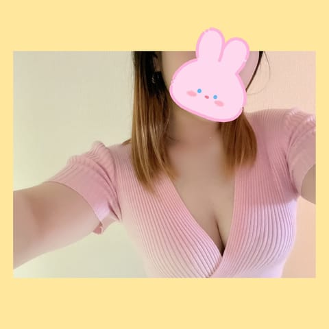 おはようございます(•ө•)♡

出勤しました＼＼\\ ꐕ ꐕ ꐕ //／／
20時まで受付してますので
宜しくお願い致