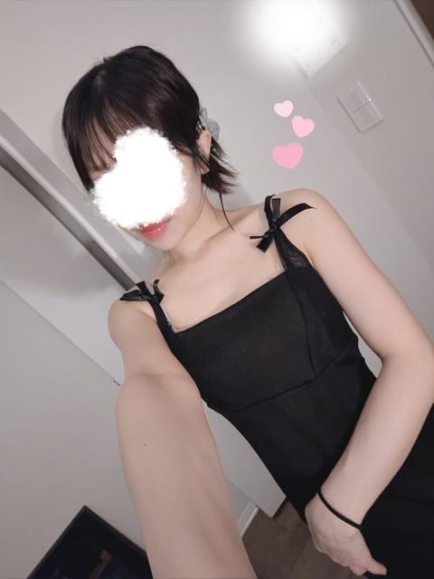 お久しぶりですっ

本日12:00-18:00まで
出勤します！🈳あり！！

初めましてのお兄様もお会いしたことあるお兄