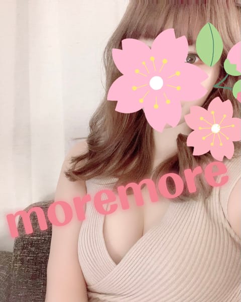 いいお天気で春がきたってかんじだ〜🥰
今日は仲良しさんにもお会いできて、感謝感謝なスタートです☺️🤲

19時までいます