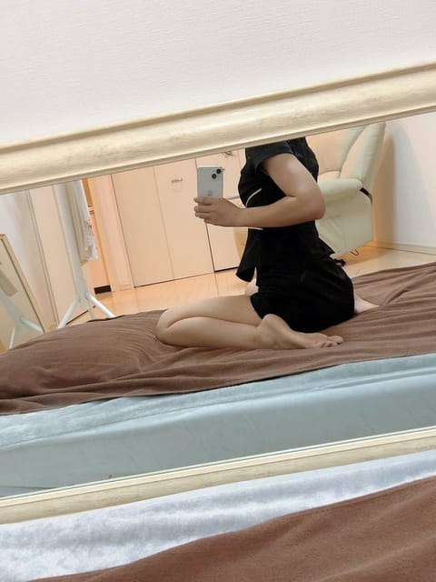 初回指名さんありがとう😊
人権守れました🥹笑

お待ちしてます🥰