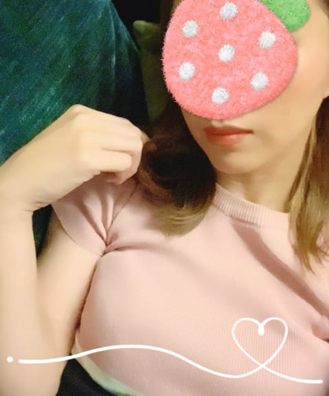 おはようございます😊💞
本日出勤♪
本指さんありがとうございます🥰
楽しみにお待ちしてますねー🫶

14:30頃〜🈳あり
