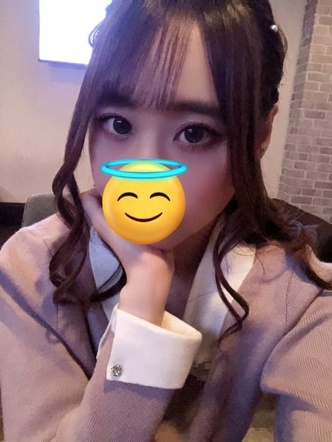 雨がやばいです😰
お兄さん濡れないように気をつけてくださいね💕
止んたら是非遊びに来てね🥺