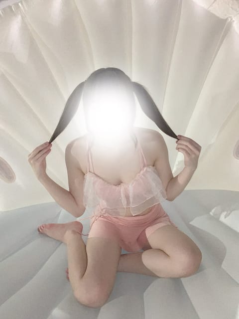 こんばんは🌙

本日も5時まで🏠青葉台にいます( ᐡ⸝⸝• ·̫ •⸝⸝ᐡ )♡

夏が近づいてきて嬉しい〜😽💘今日もた