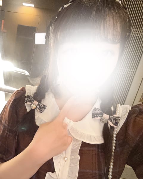 こんばんは🌙

本日は、21:00~05:00 🏠鷺沼です( i   i )♡
鷺沼ルームめちゃくちゃ久しぶりな気がする