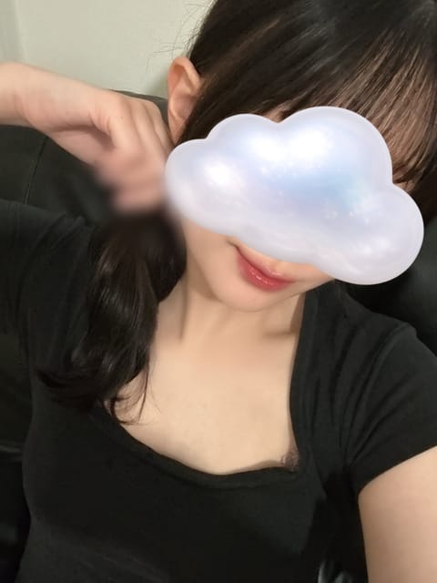 こんばんは🐶
今日は1日良いお天気でしたね〜☀️

荻窪にて1時まで♡
スタートからご予約おとりできます✨