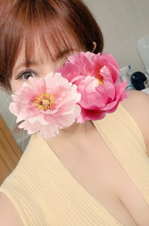 また現れますがとりあえず連勤最終日の人です(^^)久しぶりに太陽ピカーって出てますね♪今日のおやつはどら焼きにしてみまし