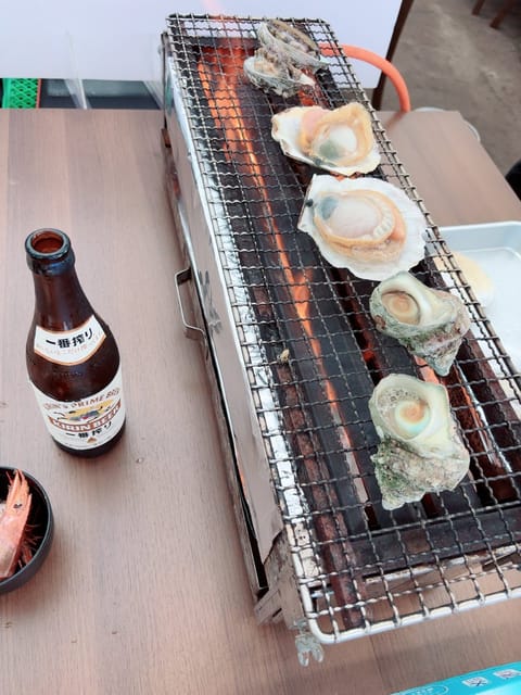 明日13時〜20時、出勤致します🥰

昨日で仕事納めだった方、多いのかな？
私は昼職31日まで…😅笑

今年最後の出勤に