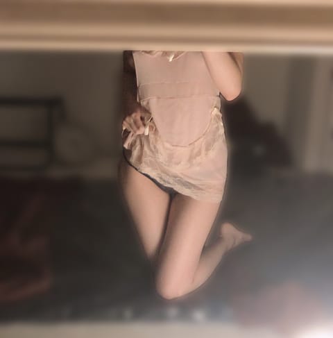 本日出勤です！
また🈳もありますのでぜひお問い合わせください✨