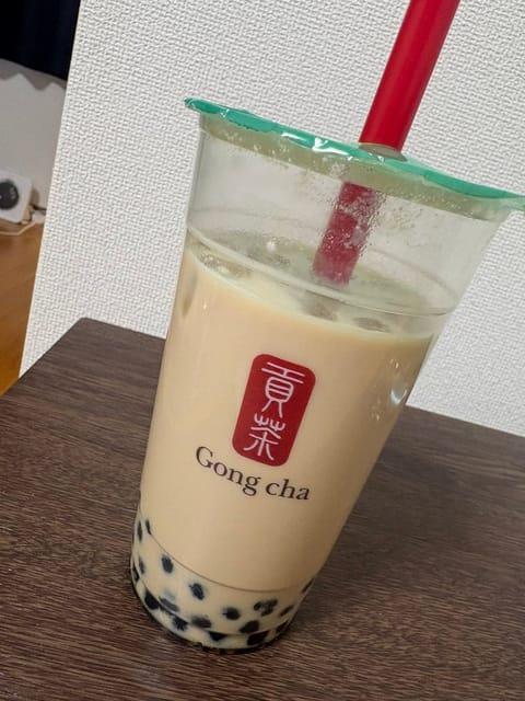 センター北周辺を散策してたらゴンチャあったから数年ぶりに買った❣️
(いちばん大きいやつ)

今日もお待ちしてます🌟