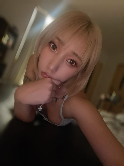出勤しました🐈💕

赤羽ロマン　〜26:00まで✨

しっかりめのマッサージ、
きわきわの攻め、密着得意なので
是非会い
