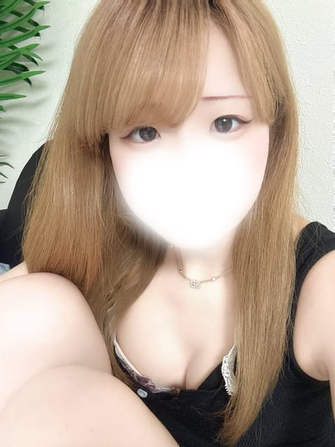おはようございます☀

15:00〜27:00出勤してます🫧

今週後半もたくさん癒させてください🥺
まったり甘えるのも