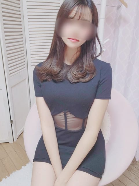 本日17:00～出勤いたします✨
週の後半で疲れがたまっている方、しっかりお身体ほぐしますよ～👏✨