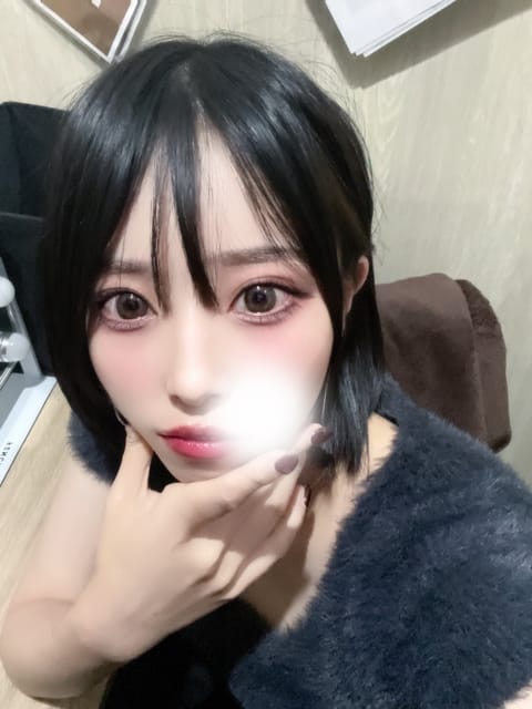 ﾌﾟｰﾝ今日おるよ

スタート枠から150分ありがとう本指さま