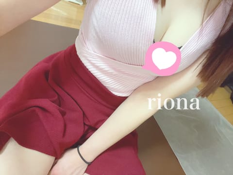 りおなです🌙* :ﾟ

今日21時から出勤してます🫶溜まった疲れぜひ癒されに来てください〜🤗

お待ちしております❣️