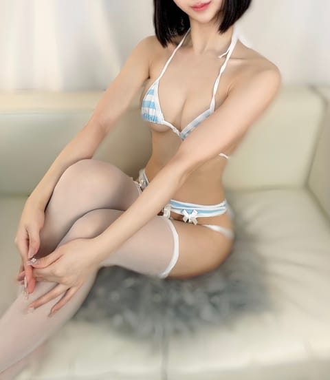 今日もありがとうございました🤍

次はちょっと空いちゃうけど、忘れないでね…🥺