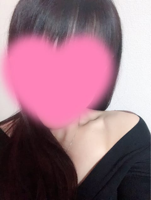 こんにちは😊
Xお久しぶりです🙏

この前ご予約下さった方が
お店HP写メ日記、X、ブルースカイ🦋
全て見ましたよって伝