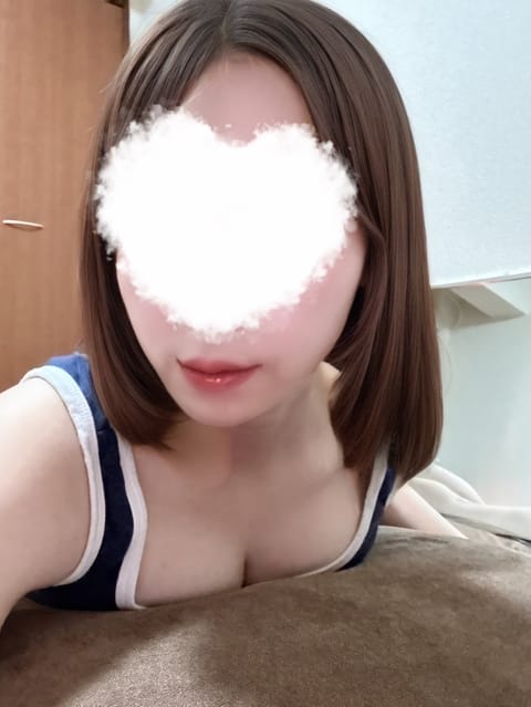 出勤しました😻明日からのエネルギーチャージに癒されにきてください♡