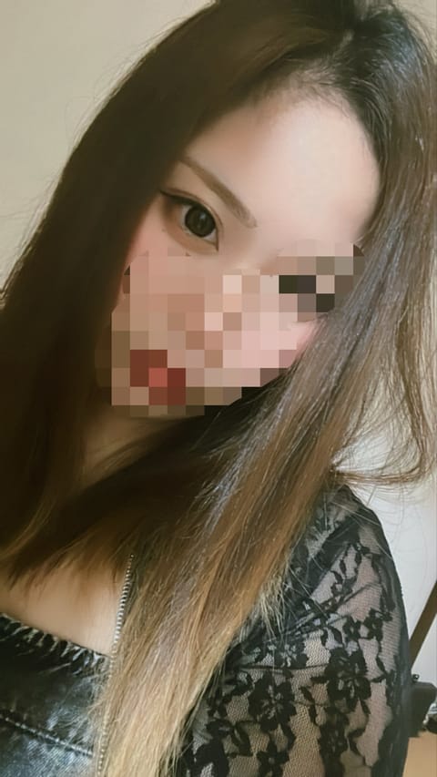 おはよう☀️

かなです🫶

12日の出勤時間が
変更になりました😭❣️

10:30-14:30に変更です🥹✨

まだ