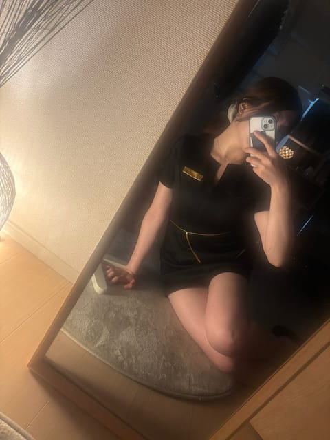 新しい制服ですーっ！

痩せたので身長高いですが
小さいサイズなので丈短めです🤭

本日も本指名様方たくさんのご予約
あ