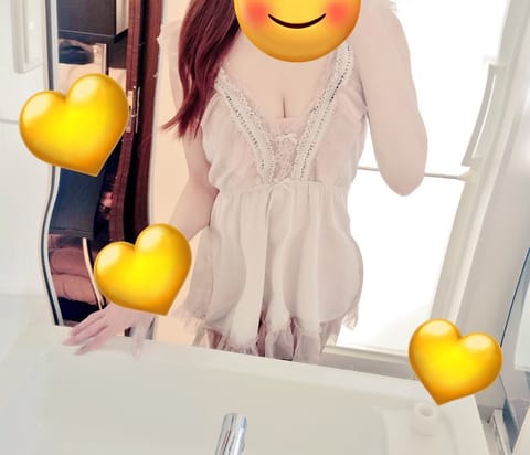 暑ーい🫠

汗がタレてきますね😂☝️

涼みにいらして下さいませ😊🫧🎀