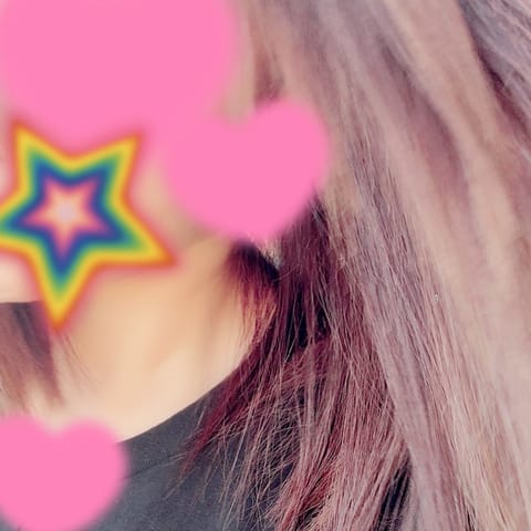 こんにちは🌞
今日も暑すぎますねぇ🔥

今月まで出勤が週一回になります😢
来月から増やせるかと思いますので
よろしくお願