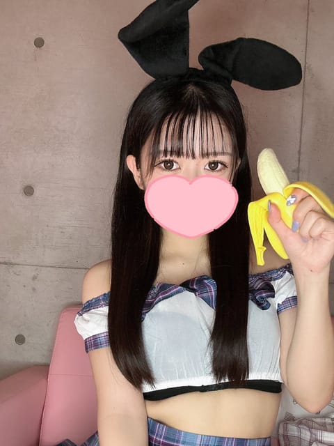 今日21-3出勤ですっ！すでにご予約してくれたお兄さんありがとうございます🙈🩵
ご予約お待ちしてます🐰