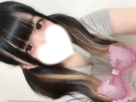 12月3日（水）
        5日（金）
20:00～26:00出勤します(ᐡ•̥  •̥ᐡ)💖

毎日の疲れを癒し