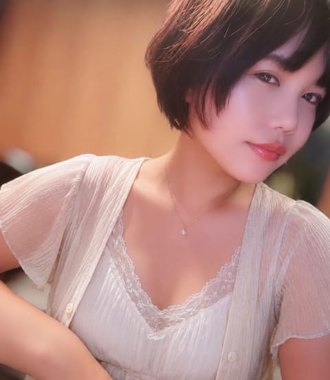 サマーカット💇‍♀️ 

本日18:00〜新大阪です(*´ω｀)ﾉ