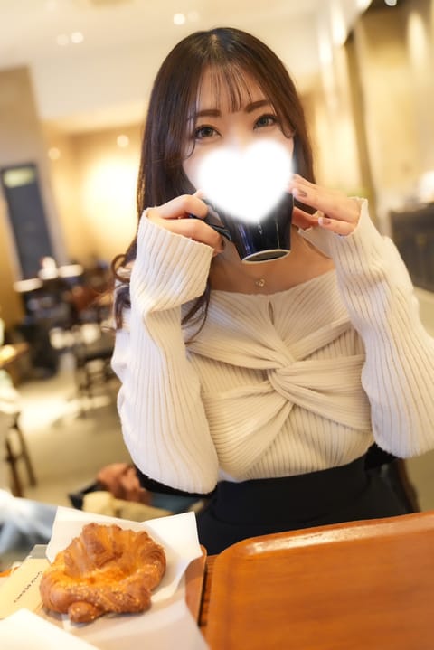 今日はぽかぽかで気持ちいい☕️

３月もよろしくお願いします🌸🫧