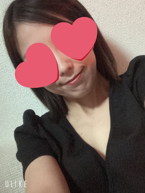 いつもありがとうございます♡
本日出勤してます！
24時までですー！どうぞよろしくお願いします♡