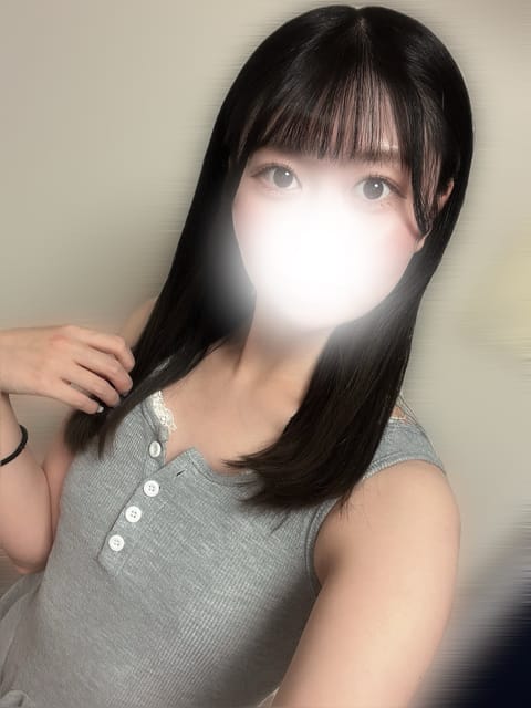 田町ルームいます💭
16時頃から空きあるよ〜！
ちょっと裏起毛のパーカー着てたら暑くてびっくりした🥲🥲
このままの気温で