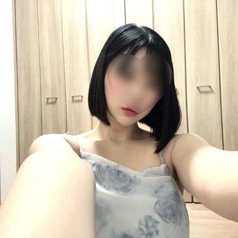 本日10時から17時までお部屋にいます🌟