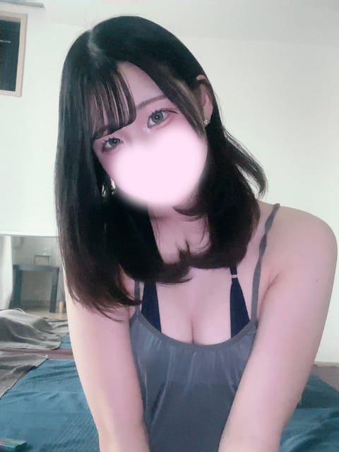 みんなこんにちは！

らいちゃん「 9/23.24 」出勤します🫶🏻
越谷ルームになります！

事前予約もおまちしてます