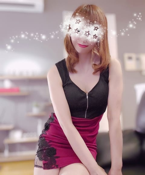 こんばんは😊✨
昨日も楽しいお時間ありがとうございました🥰💕

嬉しい再会や新しい出逢いに感謝です😘
お心遣いもありがと