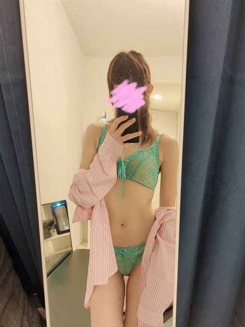 scrape_url:https://tokyo-panic.com/wp-content/uploads/2023/07/1580_20250531232350_600_800_7.jpg