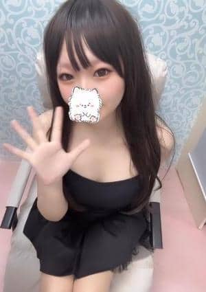 RedRibbon（レッドリボン）本八幡 セラピスト あゆ