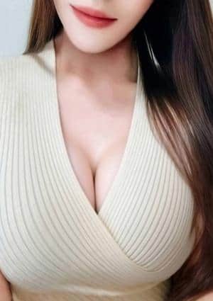 女神の熟女エステ セラピスト 時東あさみ
