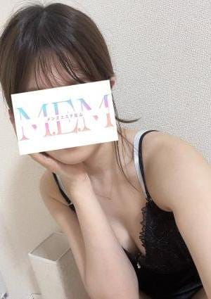 メンズエステ松山 セラピスト 夏目　あむ