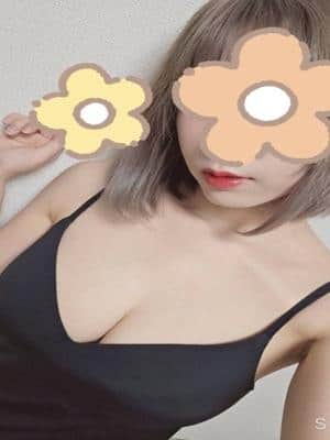 エステティシャンの彼女 セラピスト はる