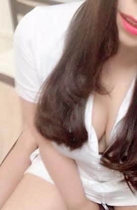 LUX（ラックス） セラピスト 葉月えりな